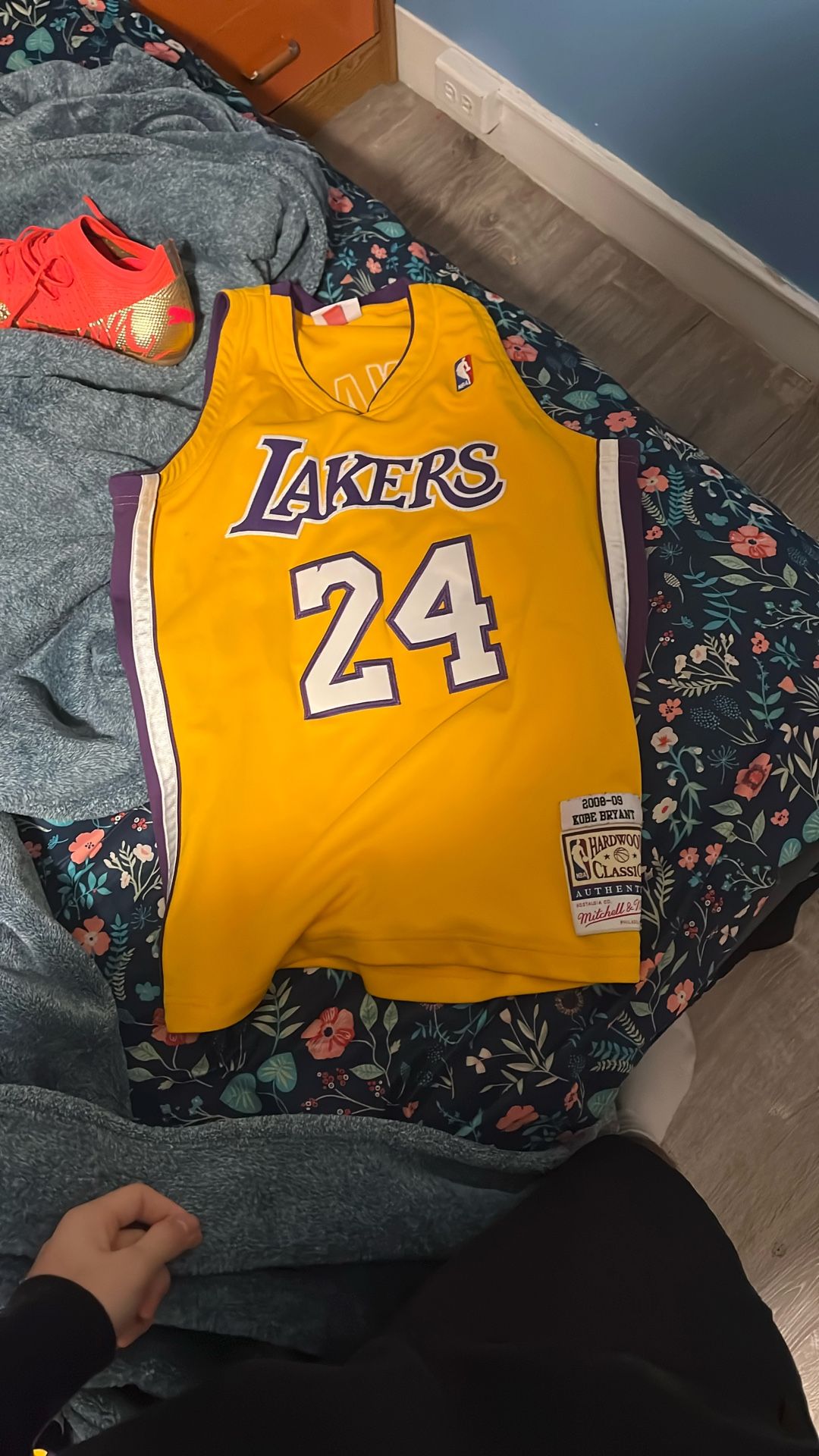 Kobe Hardwood Classics Jersey Size M Men’s