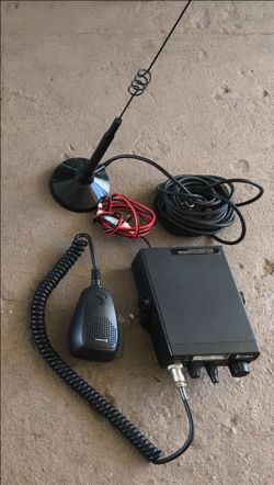 COBRA CB RADIO WITH COBRA ANTENNA
