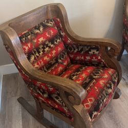 2 Vintage Wood Chair, New Apolstury