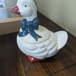 1980s Vintage ceramic goose cookie jar