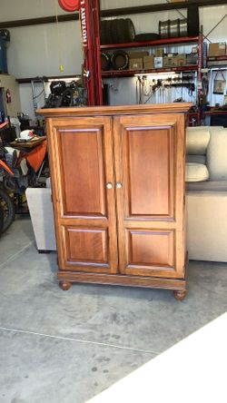 Entertainment Unit Desk -free