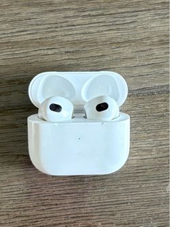AirPods gen 3