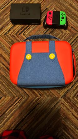 Nintendo travel holder