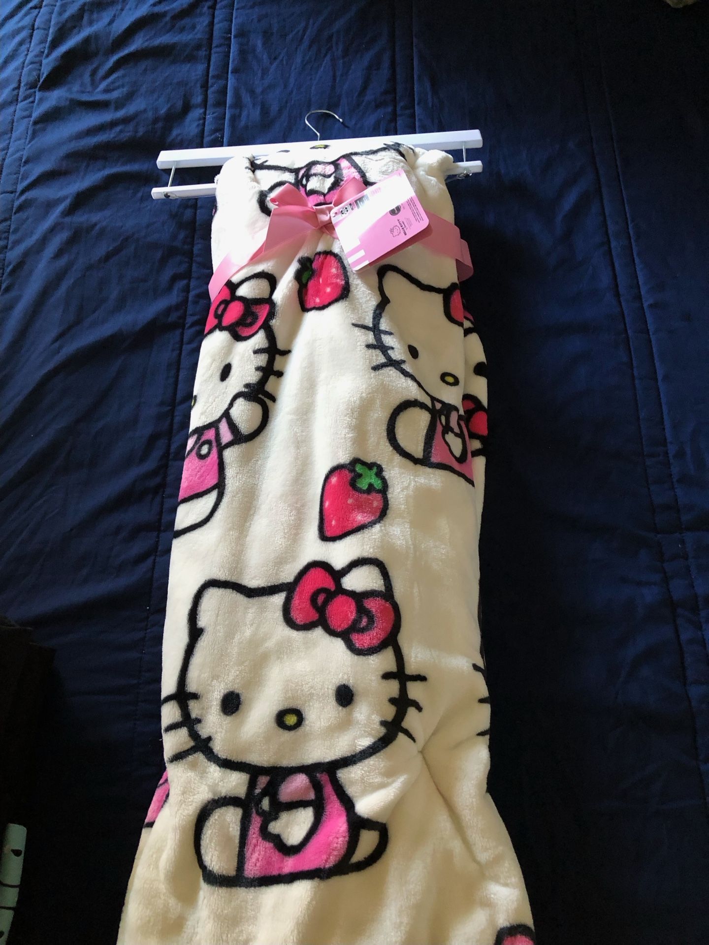 Hello Kitty Blanket 