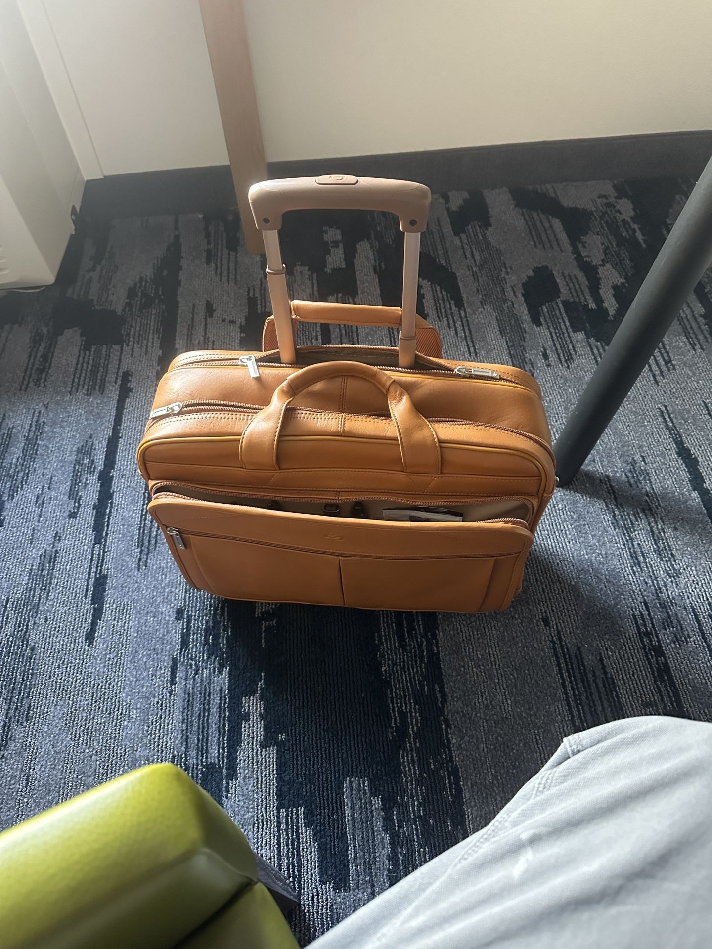New York rolling briefcase