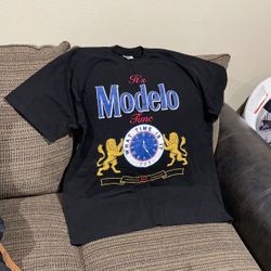 Size,2XL, It’s Modelo Time T-Shirt , New,