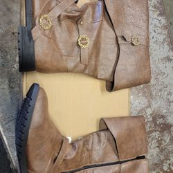 Women's Brown BOOTS NEW 