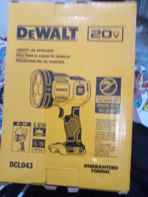 DeWalt Jobsite LED Spotlight ( TOOL ONLY ) $85