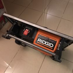  RIDGID - 6.5-Amp 7 in. Blade Corded Table Top Wet Tile Saw 
