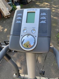 Eleptical Manual Machine (Weslo Momentum R 4.2)