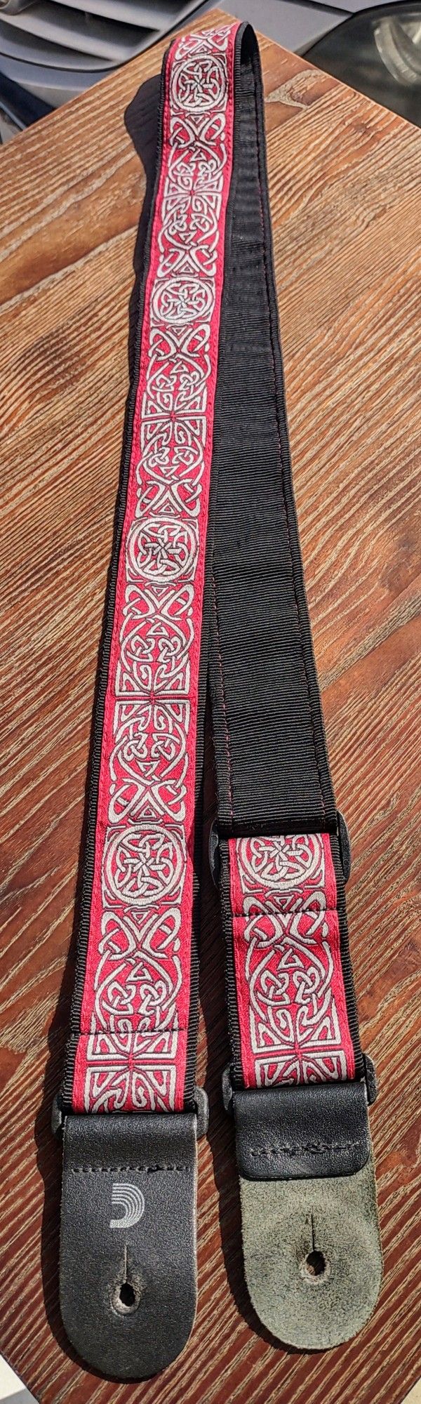 D'Addario 2" World Tour Collection Guitar/Bass Strap Red Celtic