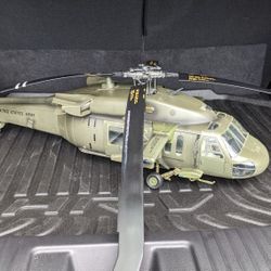 BBI Elite Force 1/18 Scale Blackhawk Helicopter Model Toy for Sale in Fort  Lauderdale, FL - OfferUp