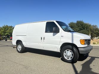 2004 Ford E-350