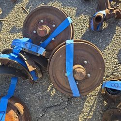 Break drums, rotor shoes.
Drum cover truck C10 1965