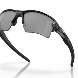 Oakley Sunglasses Flak 2.0 New In Box 