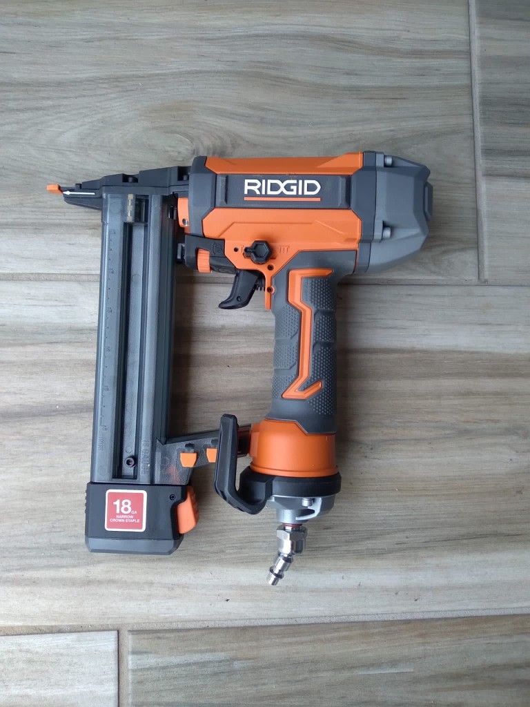 NARROW CROWN STAPLER