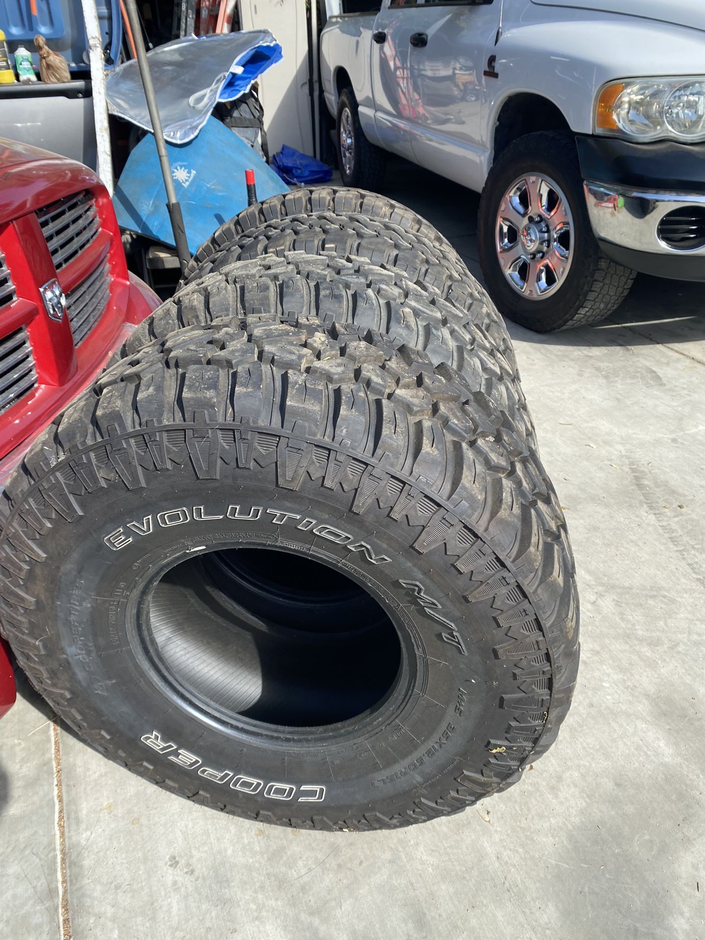 Full set of 4 35x12 5r15 mud tires for sale in los angeles ca offerup