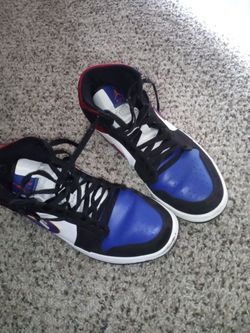 "LA" Jordan 1s