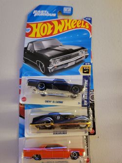 Hot Wheels Die-Cast Cars Lot of 3
