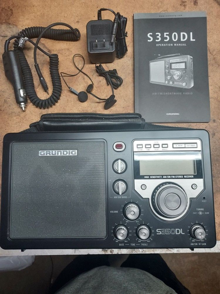 Grundig S350 DL am/fm Shortwave Radio