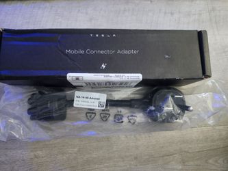 Tesla Mobile Connector NA 14-50 Adapter