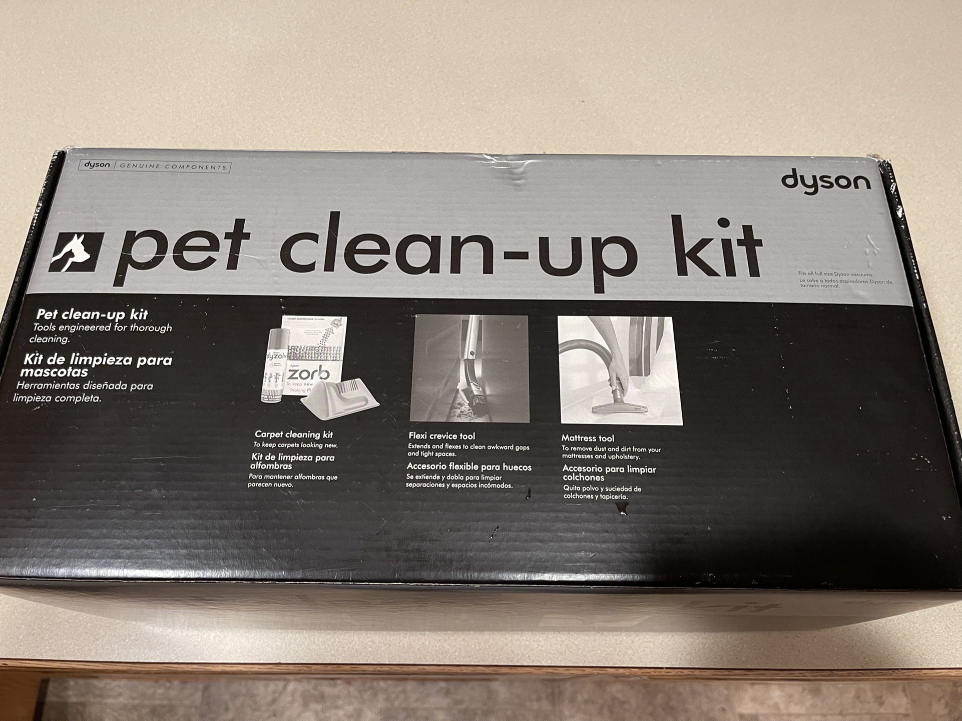 Dyson Vacuum Pet Clean Up Kit Brand New