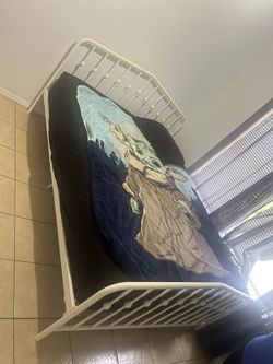 Kids Bed With Matters