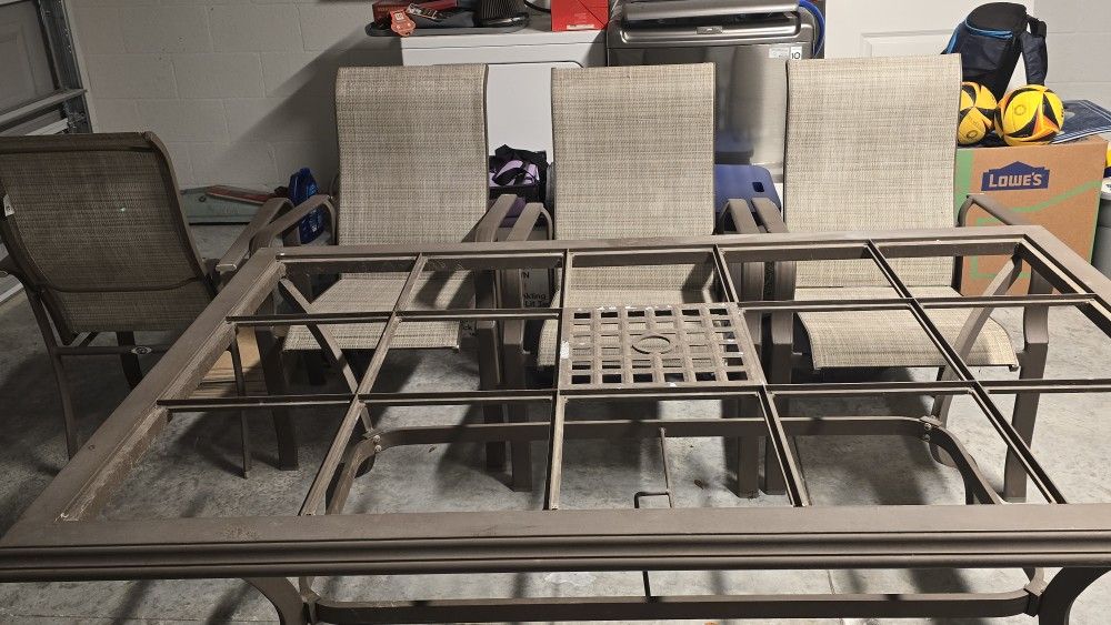 Tile Table With 4 Chairs