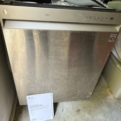 LG Dishwasher (As is Or Parts)
