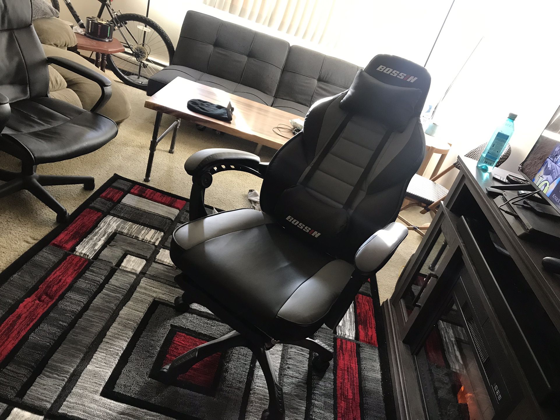 Grey BOSSIN Gaming / Computer Chair With Footrest 