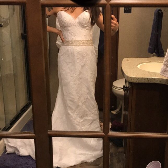 Never Used Wedding Dress
