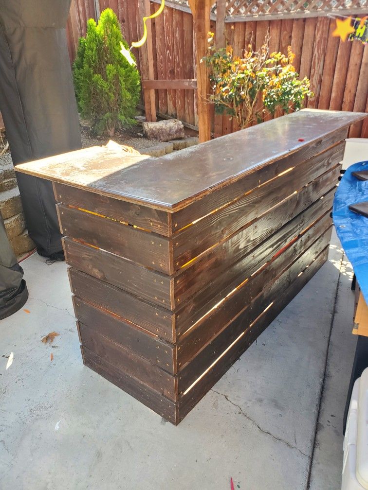 Wood Bar