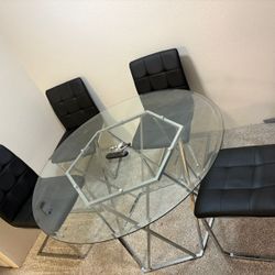 Glass Dinning Table Set 4 