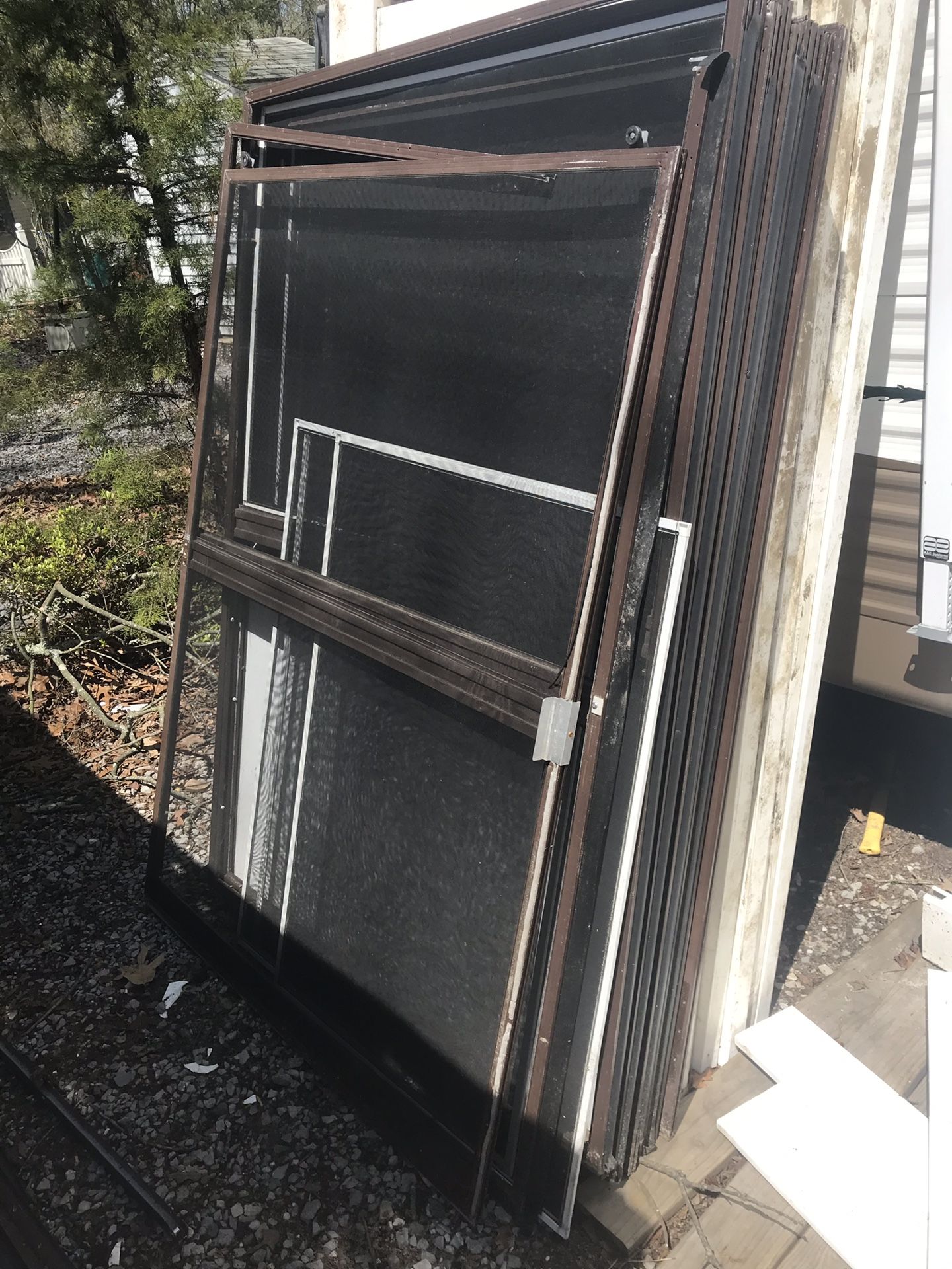 Patio, screen room for trailers or rv or yards mustsell