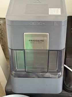 Frigidaire Gallery Ice Maker