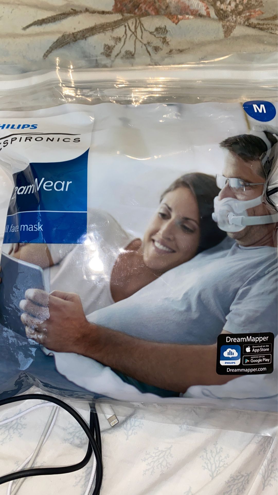 New Philips respironics dream wear CPap mask size m