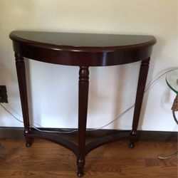 Accent table 