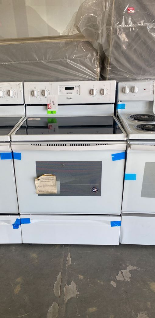 Whirlpool WFE320M0EW electric stove 😱😱😱 OP