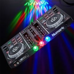 Numark partymix controller and Virtual DJ Pro