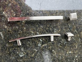 Cabinet Handles 
