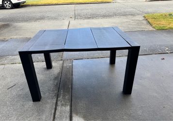 Patio table - for free