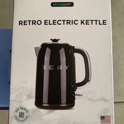 SERV Retro electric Kettle In Black
