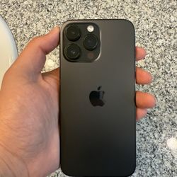 iPhone 14 Pro Max 