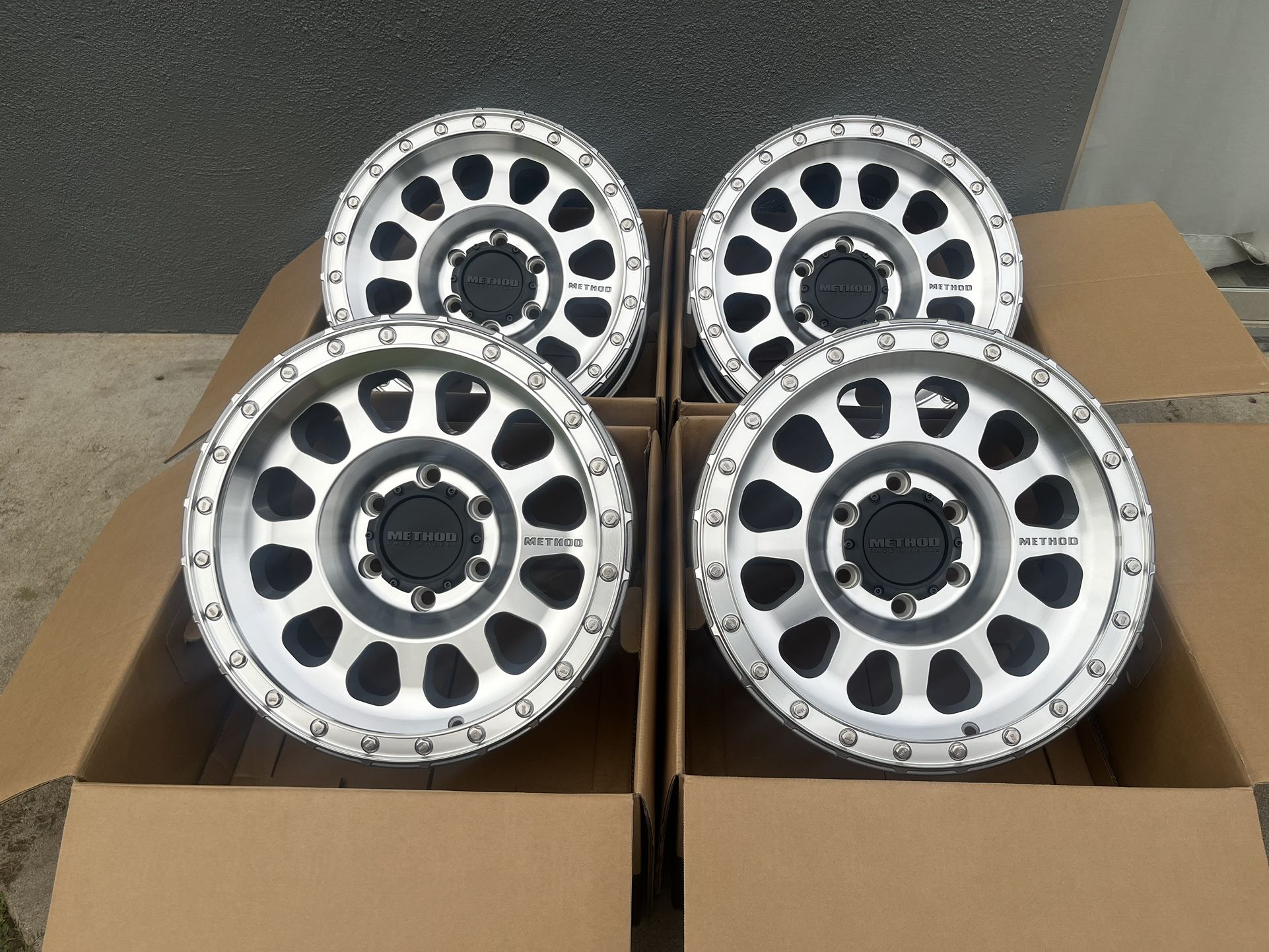 17” INCH METHOD MR315 MACHINED CLEAR COAT RACE WHEELS/RIMS