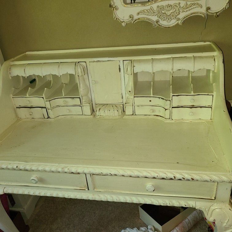 Antique Mahogany pigeonhole Desk Lady Secretary Cubby Shabbychic Farmhouse Victorian queen Anne styl