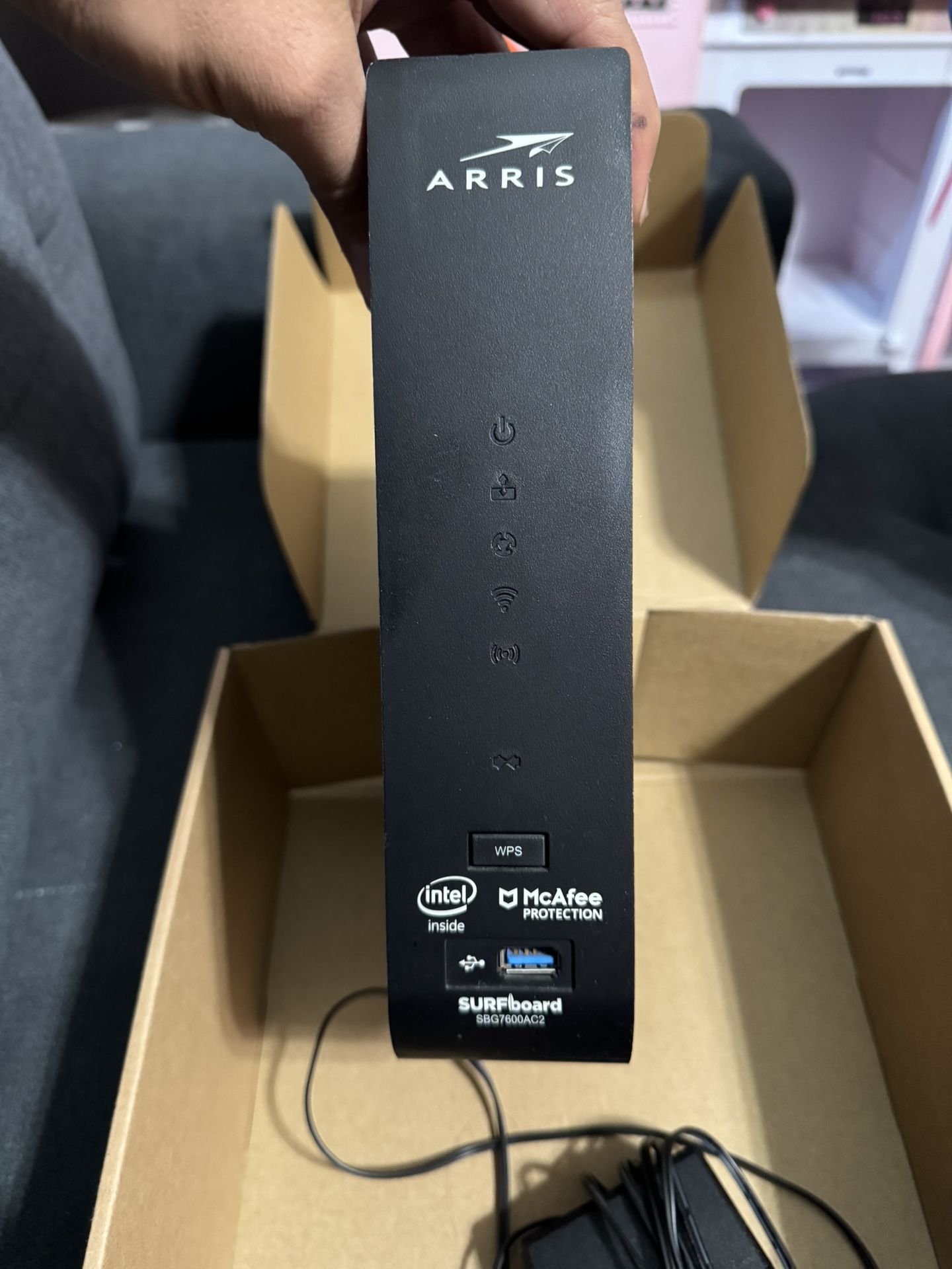 Cable Modem Router Arris SBG7400AC2