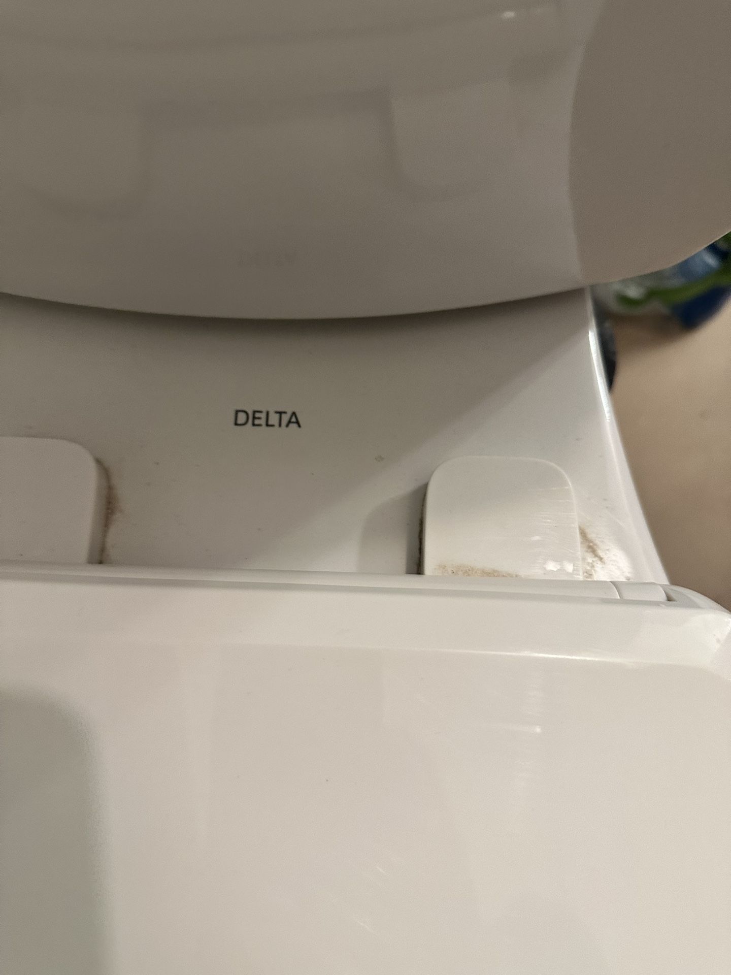 Toylet Delta