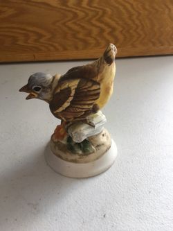 Kelvin fine China goldfinch