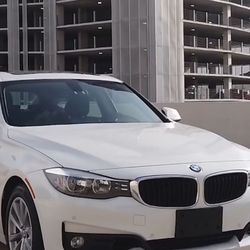 BMW 2015 i8