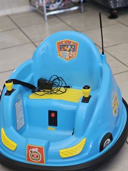 CoComelon, bumper car